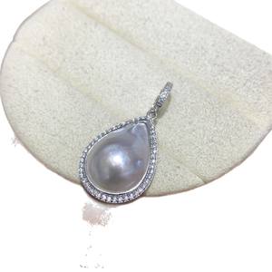 Colgante de Perla Mabe Cultivada Blanca con Bisel en Forma de Gota de Agua, Chapado en Oro de 18K, Joyería Clásica para Mujer, Diseño Juvenil y Alegre - Product Image 3