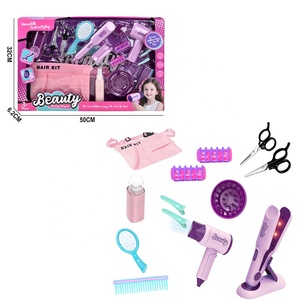Ensemble <span class=keywords><strong>de</strong></span> jouets <span class=keywords><strong>de</strong></span> <span class=keywords><strong>salon</strong></span> <span class=keywords><strong>de</strong></span> <span class=keywords><strong>coiffure</strong></span> pour princesse, parfait pour les filles, comprend des <span class=keywords><strong>jeux</strong></span> <span class=keywords><strong>de</strong></span> <span class=keywords><strong>salon</strong></span> <span class=keywords><strong>de</strong></span> <span class=keywords><strong>coiffure</strong></span> factices, en plastique - Product Image 4