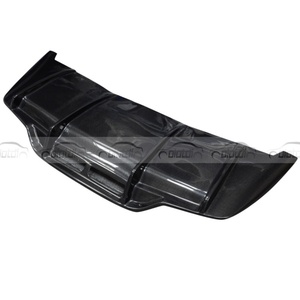 ครีบกันชนหลังคาร์บอนไฟเบอร์ทรง PSM สำหรับ Mercedes Benz W205 C Class - Product Image 1