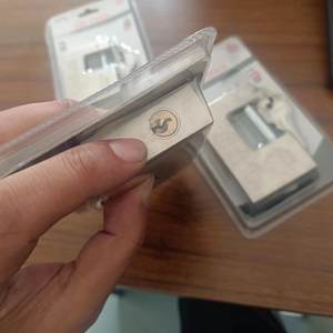 तुर्की के लिए उच्च गुणवत्ता वाला आयताकार ठोस पीतल स्प्रिंग जंपिंग निकल क्रोम प्लेटेड पैडलॉक - Product Image 2