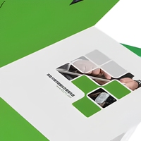 Porte-documents de présentation gaufré à l'or avec 2 pochettes, impression offset CMJN personnalisée, porte-cartes à double poche, papier offset
