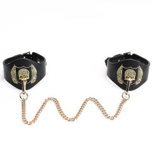 Nieuwe Sm Binding Bondage Seksset Paar Alternatieve Martelwerktuig Flirten Sp Leer Clap Seks Rekwisieten Volwassen Benodigdheden - Product Image 3