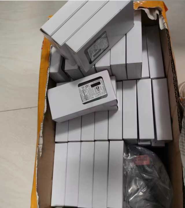 Source factory outlet Wholesale PMNN4448AR Battery,Motorola 3.7V