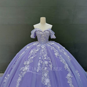 Vestido de Quinceañera Morado con Apliques y Cuentas, Cintura Natural, Antiestático, Escote Corazón, Cola de Capilla, para Fiesta de Graduación - Product Image 5