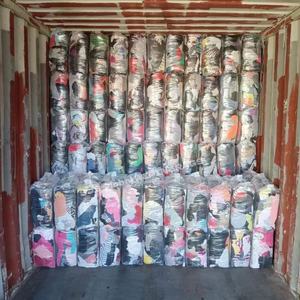 Trapos de algodón de alta resistencia para corte, trapos industriales de camisetas de colores, trapos mixtos, trapos de algodón reciclado para limpieza - Product Image 1