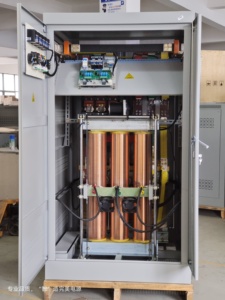 จอแสดงผล LED ควบคุมมอเตอร์ไฟฟ้า 3 เฟส อัตโนมัติสำหรับอุตสาหกรรม ขนาด 300-1250KVA - Product Image 3