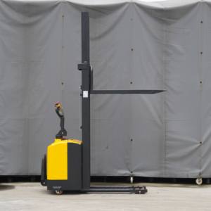 Apilador de palés eléctrico Patas estrechas Soporte de batería de plomo ácido en apilador de palés eléctrico Altura de elevación de 3m - Product Image 3