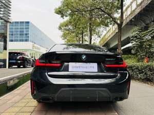 <span class=keywords><strong>BMW</strong></span> <span class=keywords><strong>Serie</strong></span> <span class=keywords><strong>3</strong></span> <span class=keywords><strong>2023</strong></span> 325Li M Sport Night Edition Usado, Listo para Exportación a Granel, con un <span class=keywords><strong>Precio</strong></span> Inmejorable para Compradores Globales - Product Image 3