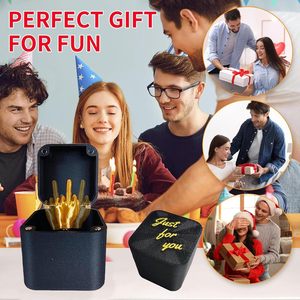 Boîte cadeau amusante en plastique avec doigt d'honneur, boîte surprise Jinccai, jouet amusant, boîte cadeau pour arbre de Noël, boîte à roses en forme de cœur, best-seller - Product Image 3