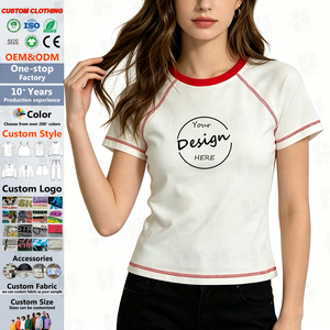 เสื้อยืดครอปแขนแร็กแลนทรงเข้ารูปผ้าคอตตอนผสมสแปนเด็กซ์สำหรับผู้หญิง พิมพ์ลายสกรีนตามสั่ง ขายส่ง พร้อมตะเข็บตัดกันแฟชั่น - Product Image 1