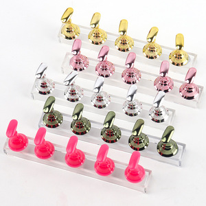 Soportes Magnéticos para Exhibición de Uñas (5 Piezas), en Dorado, Plateado y Oro Rosa, Herramienta de Práctica para Manicura - Product Image 1