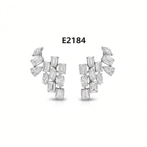 Pendientes de Diamantes en Oro Blanco E2184, Corte Esmeralda, Naturales, Certificados, de Lujo, para Bodas, Joyería para Mujer, Venta al Por Mayor - Product Image 1