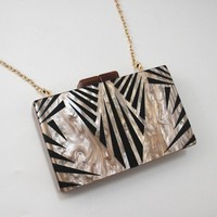 Bolso de mano de resina para mujer, suministro de fábrica al por mayor, bolso de mano para mujer, disponible a precio mayorista desde India