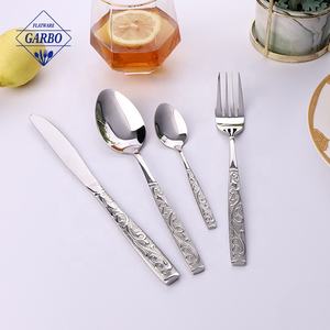 Ensemble de couverts en acier inoxydable 410 poli miroir, 4 pièces, cuillère, fourchette, couteau, pour cadeaux, décorations, fêtes, <span class=keywords><strong>rendez</strong></span>-<span class=keywords><strong>vous</strong></span>, réunions de famille et d'<span class=keywords><strong>amis</strong></span> - Product Image 3