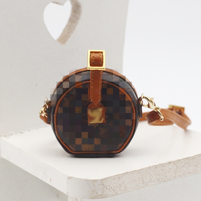Sac semi-rond marron foncé