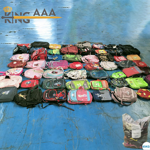 Venta al por mayor Bolsos de hombro Mochila Bolsa de marca de <span class=keywords><strong>segunda</strong></span> <span class=keywords><strong>mano</strong></span> Mochilas escolares usadas mixtas Pacas para hombres Niños - Product Image 2