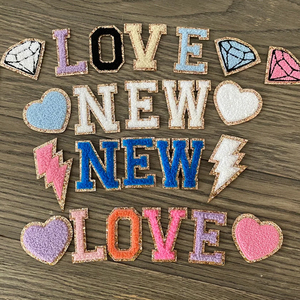 Tela autoadhesiva personalizada con purpurina de 8cm, parches con letras de chenilla, parches con letras bordadas, parches de chenilla personalizados para planchar - Product Image 2
