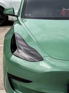 Euromaster PET haute brillance cristal vert film de protection de <span class=keywords><strong>peinture</strong></span> de véhicule <span class=keywords><strong>vinyle</strong></span> enveloppé <span class=keywords><strong>sur</strong></span> Tesla - Product Image 4