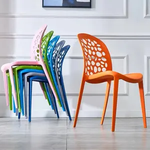 Chaise d'attente de clinique d'usine, chaise en plastique multicolore, meubles de salle à manger avec pied en plastique