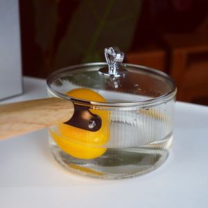 Olla de leche de vidrio de diseño clásico de lujo con mango de madera hecho a mano y tapa de vidrio esmerilado Regalo Premium - Product Image 4