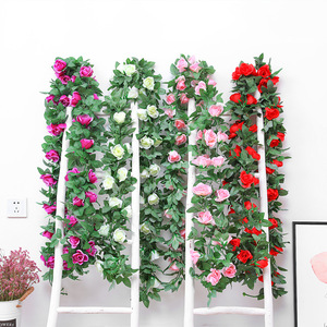Guirlandes de roses artificielles 1,8m-2m, fleurs en soie plastique, décoration murale et de plafond, décoration intérieure pour mariage - Product Image 1
