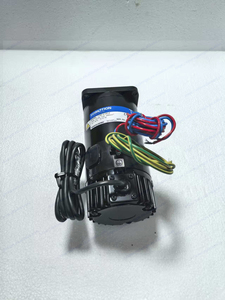 Motor de CC Japonés T730-012EL8 300W 75V 5.2A 2500 RPM Eficiencia IE2 Montaje de Brida para Cortadora de Marco 80mm Negro T730-01 - Product Image 6