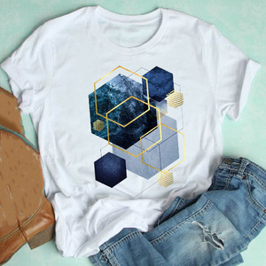 <span class=keywords><strong>เสื้อ</strong></span><span class=keywords><strong>ยืด</strong></span>คอกลมแขนสั้นลายกราฟิกสำหรับผู้หญิงแฟชั่นฤดูร้อนออกแบบได้เอง - Product Image 3