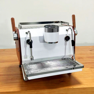 Machine à café professionnelle semi-automatique de style italien à tête unique avec extraction par vapeur - Product Image 2
