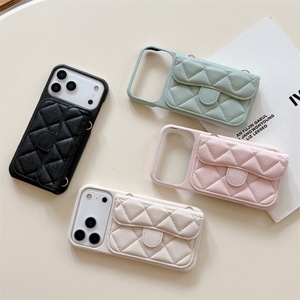 Funda Protectora de Lujo con Diseño de Diamantes 3D y Ranuras para Tarjetas, con Cadena Cruzada para 17 Pro Max Air 16 15 14 13 12 11 Plus (sin Logotipo) - Product Image 5