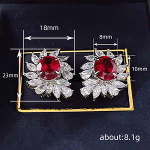 Orecchini a Perno Vintage a Forma di Goccia con Girasole per Donne, Accessori per Orecchie a Forma di Occhio Ovale per Uso Quotidiano - Product Image 4