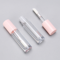 OMI vente en gros tube en plastique brillant rose bouteille de brillant à lèvres vide avec baguette de brosse