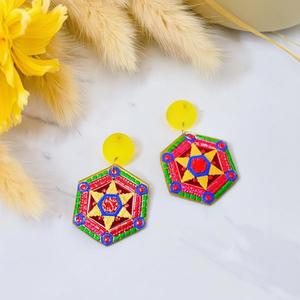 Orecchini dipinti con design geometrico, forma esagonale multicolore, gioielli alla moda per accessori da donna - Product Image 2