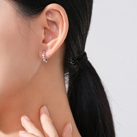 Boucles d'oreilles créoles Mylove personnalisées en argent sterling 925 plaqué rhodium avec micro-pavé de zircone cubique, motif cœur entrelacé, style éternité, vente en gros