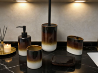Ensemble d'accessoires de salle de bain imperméables de style européen en résine marron et blanc dégradé, 5 pièces, distributeur de savon, porte-brosse de toilette, gobelet