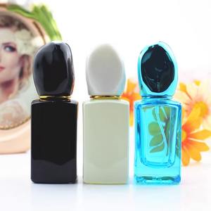 Prix usine vide coloré 30 ml <span class=keywords><strong>parfum</strong></span> vaporisateur bouteille cosmétique verre en gros bouteille de <span class=keywords><strong>parfum</strong></span> avec boîte d'emballage - Product Image 5