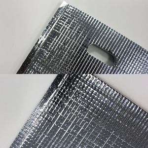<span class=keywords><strong>Mochila</strong></span> Térmica Grande para Repartidores de Comida, con Aislamiento, Tiras Reflectantes para Mayor Seguridad y Amplia Apertura - Product Image 3