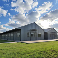 Structure de garage préfabriquée à faible coût en panneaux sandwich d'acier, grande portée, pour atelier et bâtiment commercial