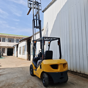 Used for 30 <b>Forklift</b> 3 Ton Diesel Rough Terrain <b>Forklift</b> with 1 Year Warranty Original Japan Low Price - Product Image 3