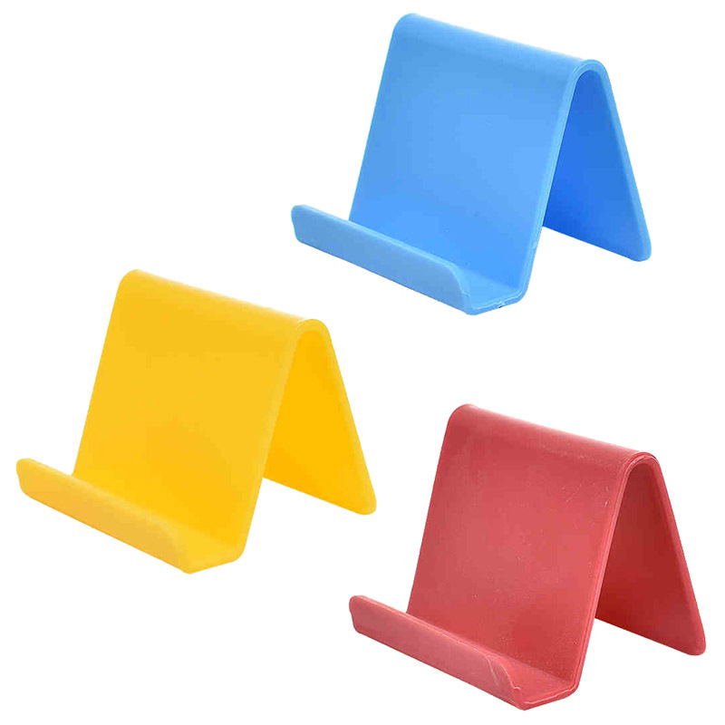 One blue, one yellow, and one red [total of 3]