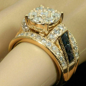 Anello Scintillante di Lusso per Donna, Elegante Gioiello da Dito alla Moda - Product Image 6