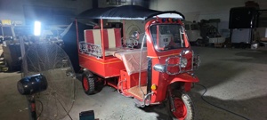 Camion de restauration mobile APE à bas <span class=keywords><strong>prix</strong></span>, chariot à expresso Piaggio Ape, chariot à café <span class=keywords><strong>en</strong></span> stock, livraison rapide, <span class=keywords><strong>prix</strong></span> de gros, meilleur <span class=keywords><strong>prix</strong></span> - Product Image 5
