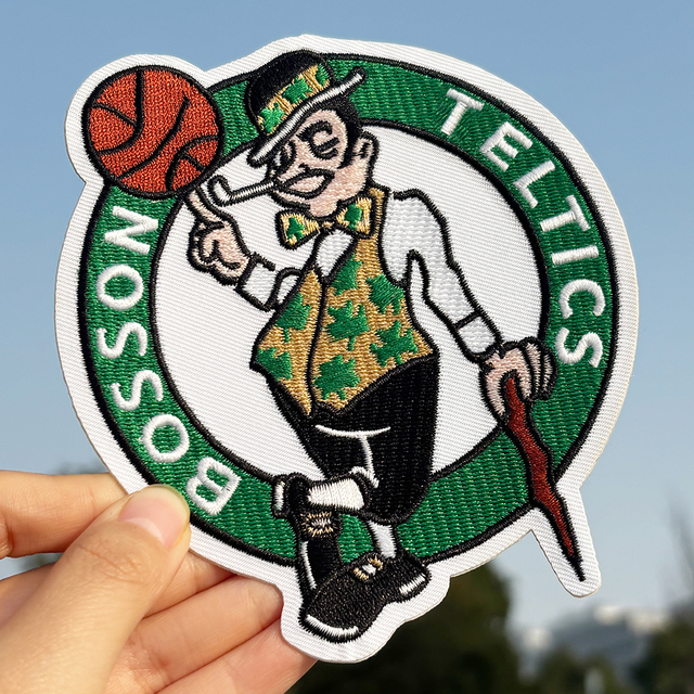 Designer Logo Patch Embroidery Sew on Iron on Embroidery Applique Stickers Custom Embroidered Patches for Clothes Brand Clothing