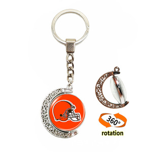 Vente en gros <span class=keywords><strong>NFL</strong></span> Football Team Time Porte-clés avec pierres précieuses Double face Time Stone Crescent Porte-clés avec logo personnalisé Porte-clés en métal - Product Image 2