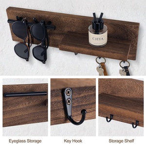 Venta al por mayor personalizado rústico Casa de Campo paredes de madera soporte de correo ganchos para llaves decorar la entrada estante de madera para llaves - Product Image 3