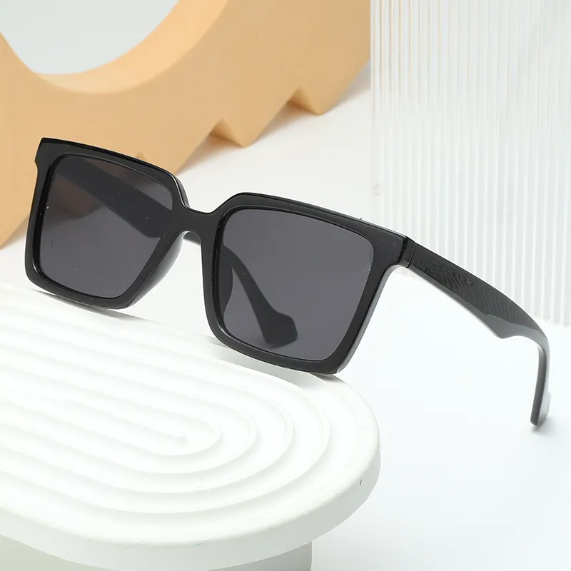 2024 새로운 패션 여성의 럭셔리 중립 선글라스 PC 사용자 정의 로고 복고풍 사각형 직사각형 안경