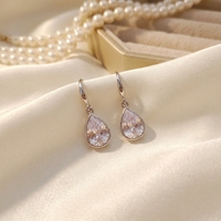 Boucles d'oreilles créoles tendance en forme de goutte d'eau avec zircon cubique, élégantes, en zircon taille poire, plaqué rhodium, bijoux classiques en cuivre, cadeau de mariage pour femme 2026