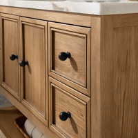 Meuble-lavabo de salle de bain style ferme avec comptoir en marbre de Carrare, lavabo simple, 4 tiroirs et 2 portes à fermeture douce, étagère de rangement ouverte