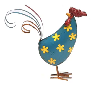 Home Garden Farm Decoration Metal Spotted Rooster Decor Painted Rustic Sculpture Metal Garden Decor