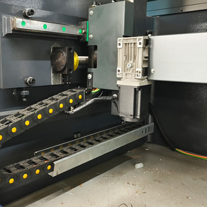 Norme d'économie d'énergie avec 5 axes en option 8 axes CNC plieuse tôle 110T presse plieuse hybride - Product Image 2