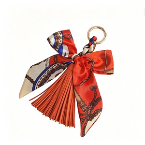 Llavero con lazo de seda y borla, colgante de cinta <span class=keywords><strong>Twilly</strong></span> con estampado vintage para bolso, mochila, decoración de moda para mujer, regalo - Product Image 2